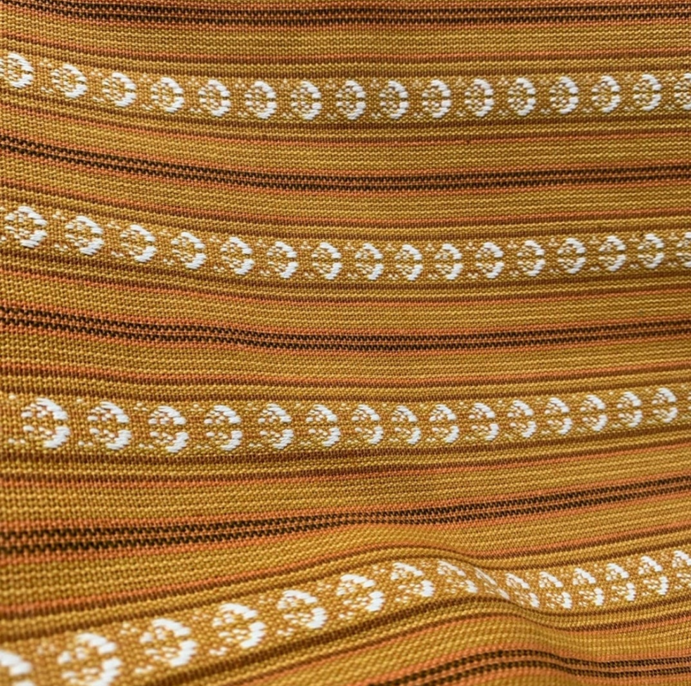 Vintage woven fabric 48 x 44
